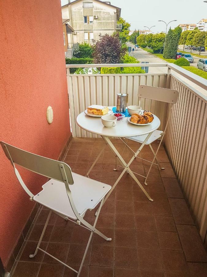 Appartamento A Pochi Passi Dal Mare Caorle Luaran gambar